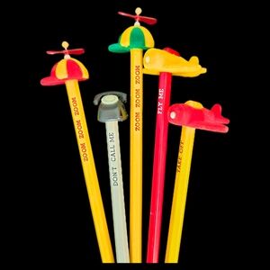 ☎️ Vtg. Pencil Lot Of 5 Yellow Red Kids Propeller & Airplane Pencil Toppers Set